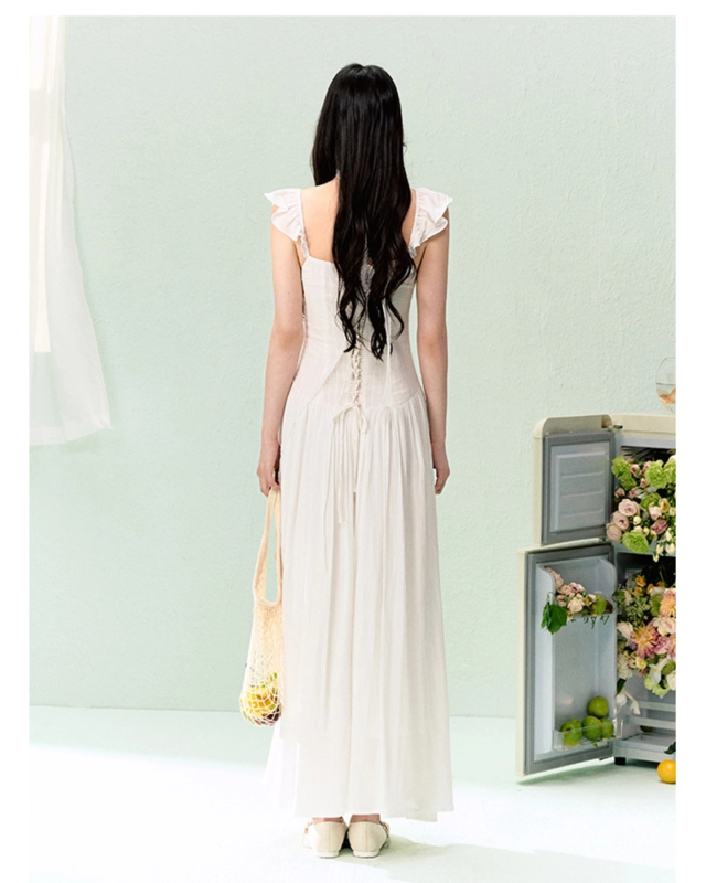 Leading dress supplier and manufacturer for global markets.