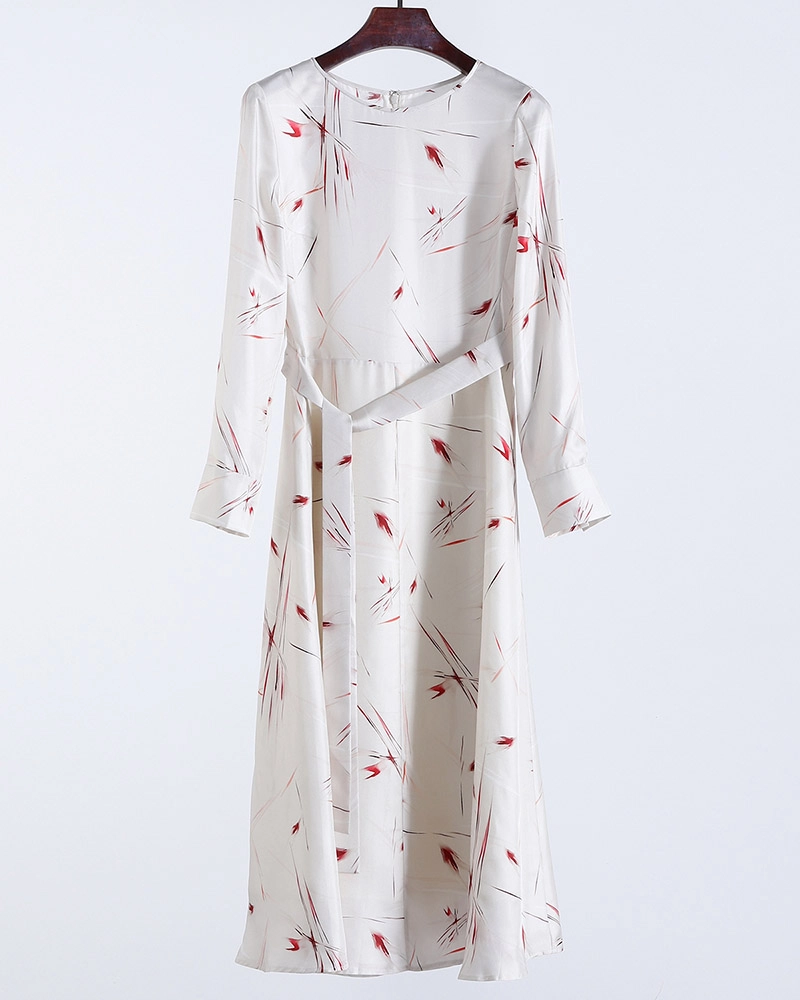 Custom Silk Printed Dresses – High-End Design and Quality