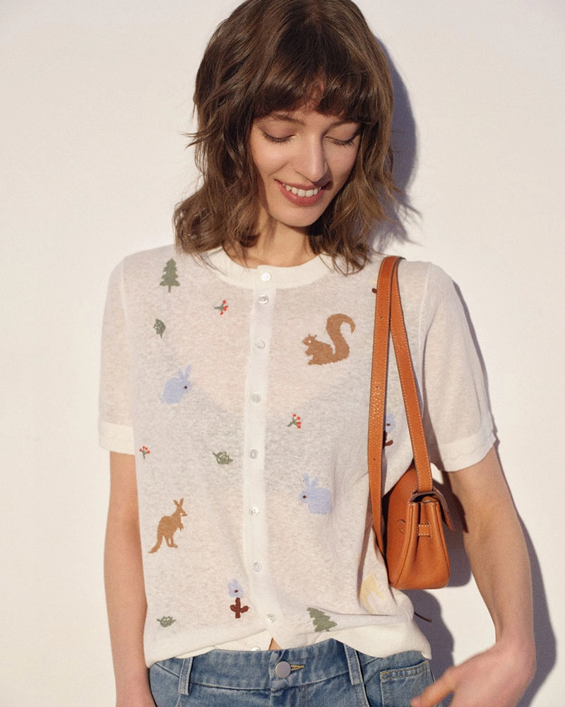 High-quality women's knitted cardigan from a leading T-shirt supplier in China